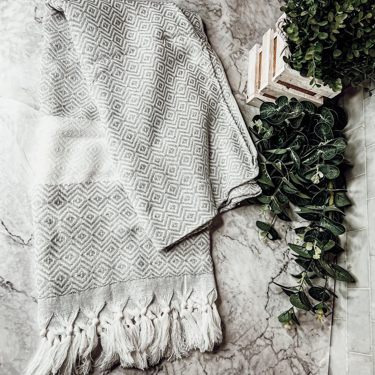 Haley Oversized Turkish Cotton Diamond Towel 