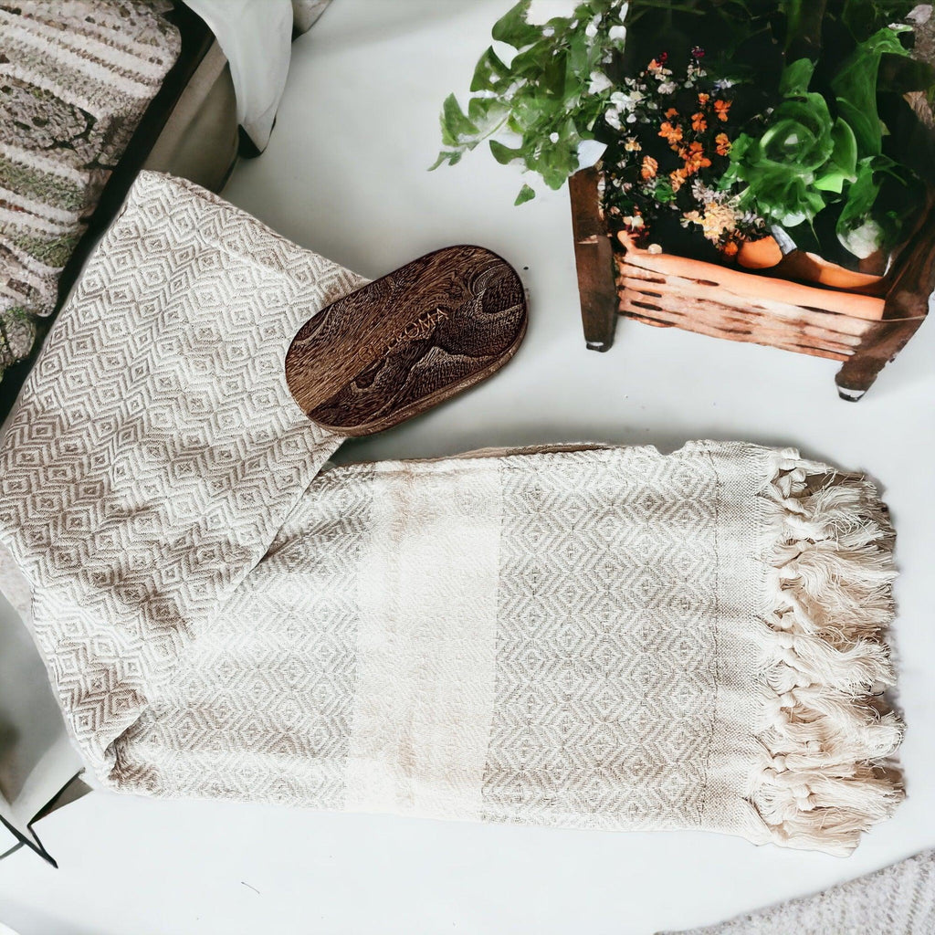 Haley Oversized Turkish Cotton Diamond Towel 