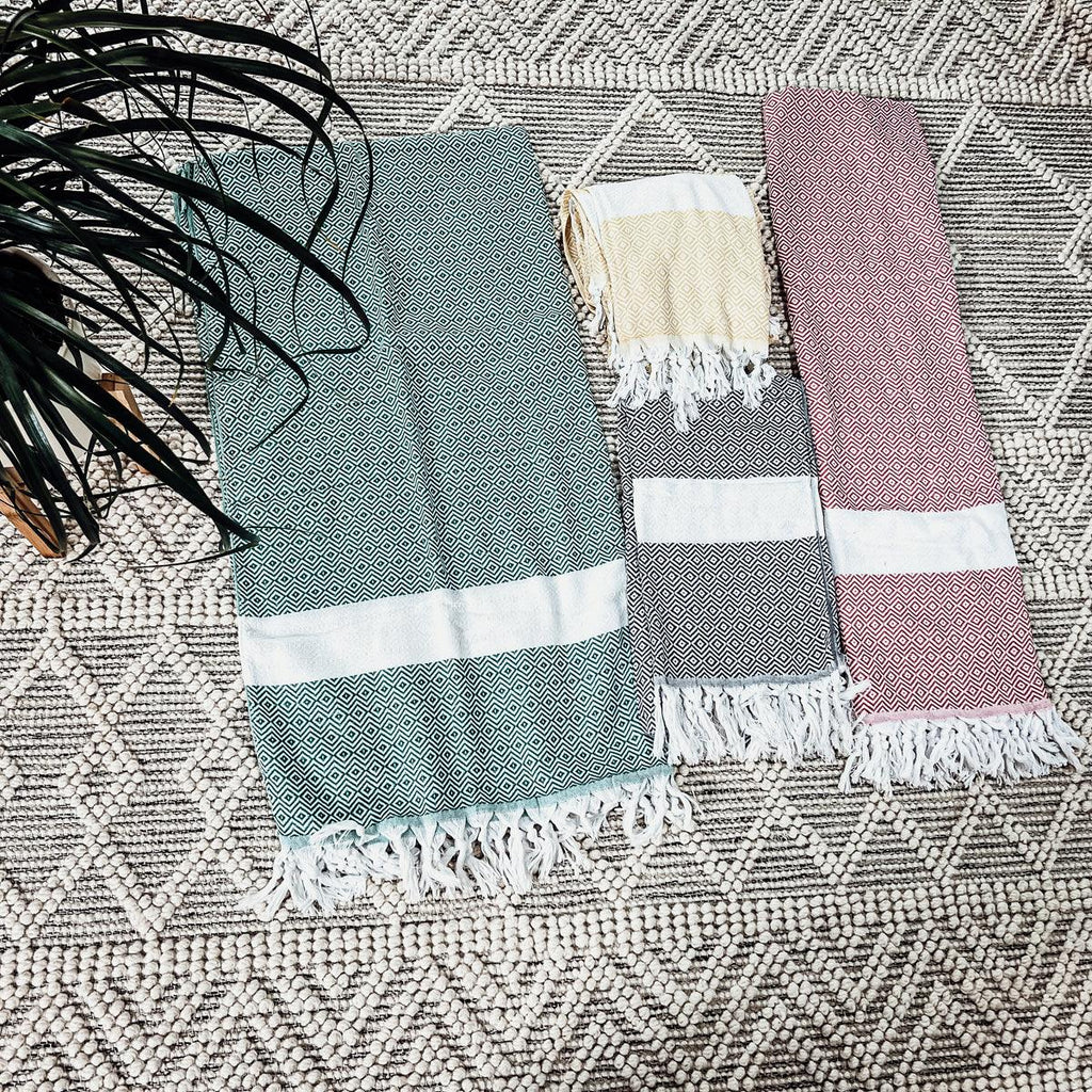 Haley Oversized Turkish Cotton Diamond Towel 